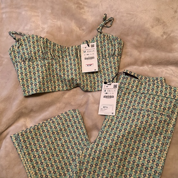 Zara printed corset top with matching pants - Picture 3 of 3